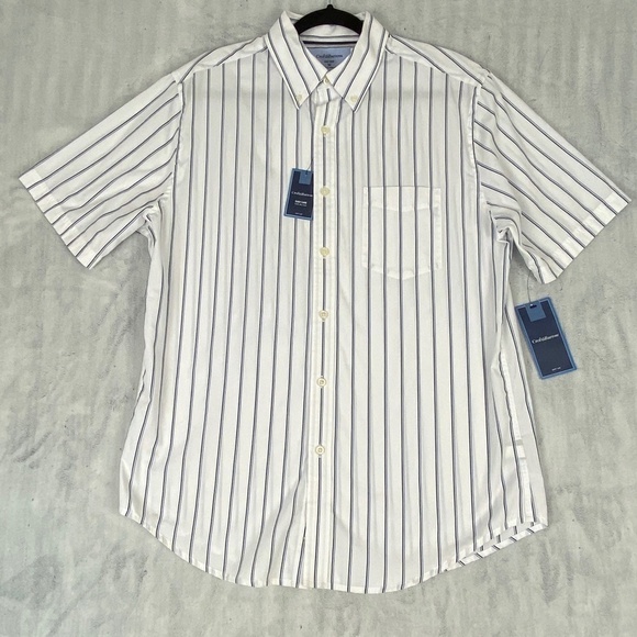 NEW Croft & Barrow Short Sleeve Button Down Striped Shirt Sz Medium NWT - Picture 1 of 8